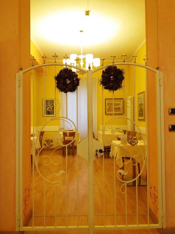 Hotel Boston Milan Luaran gambar