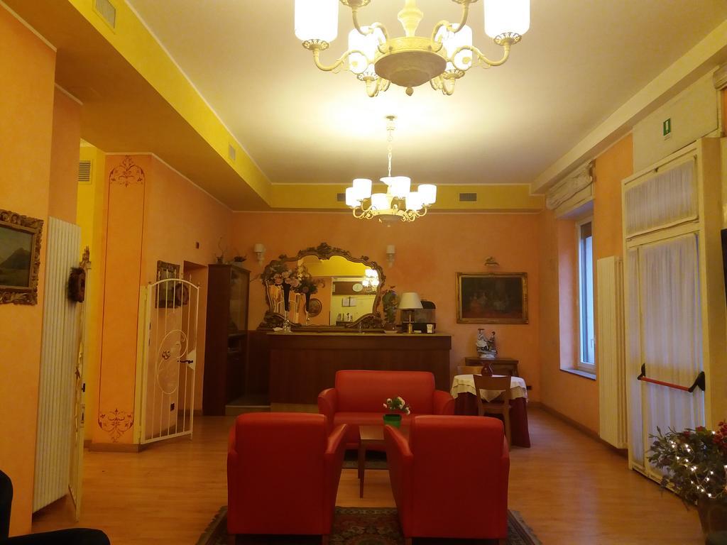 Hotel Boston Milan Luaran gambar