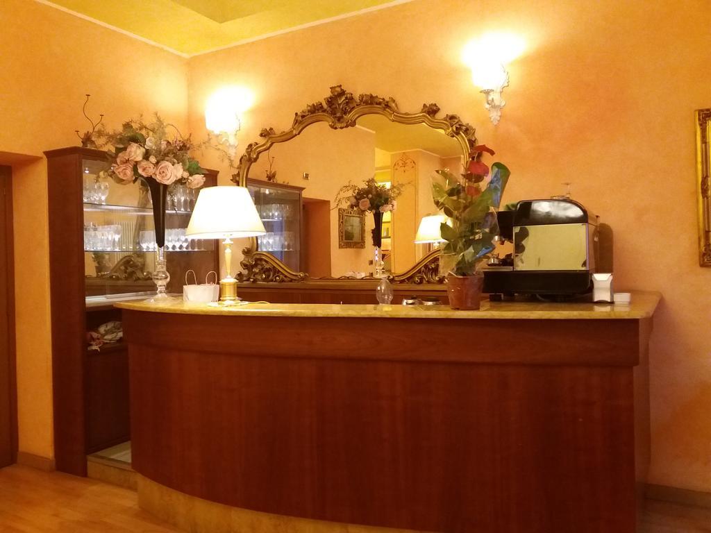 Hotel Boston Milan Luaran gambar