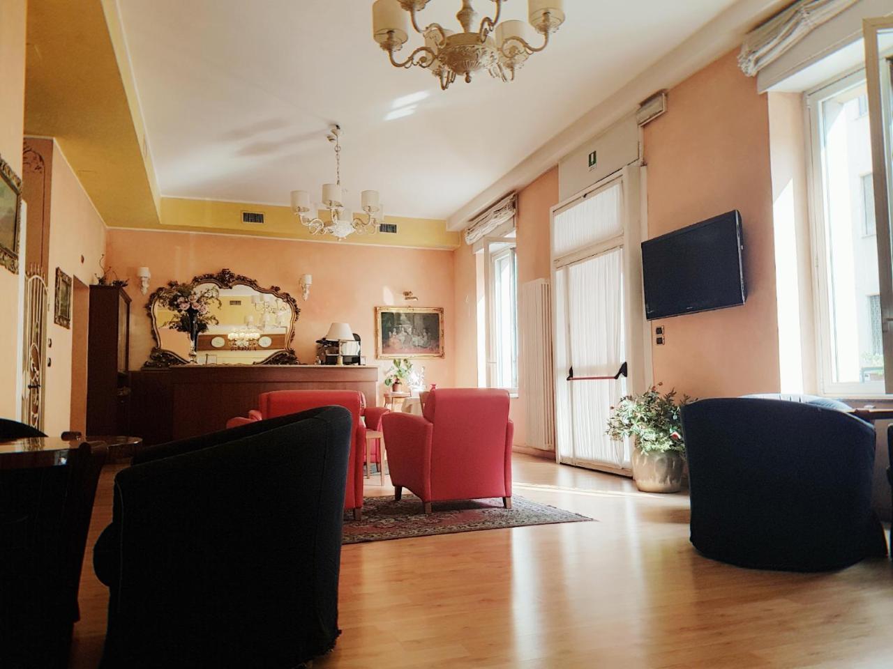 Hotel Boston Milan Luaran gambar