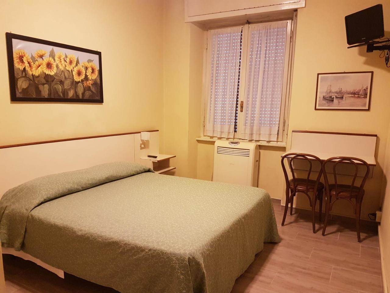 Hotel Boston Milan Luaran gambar
