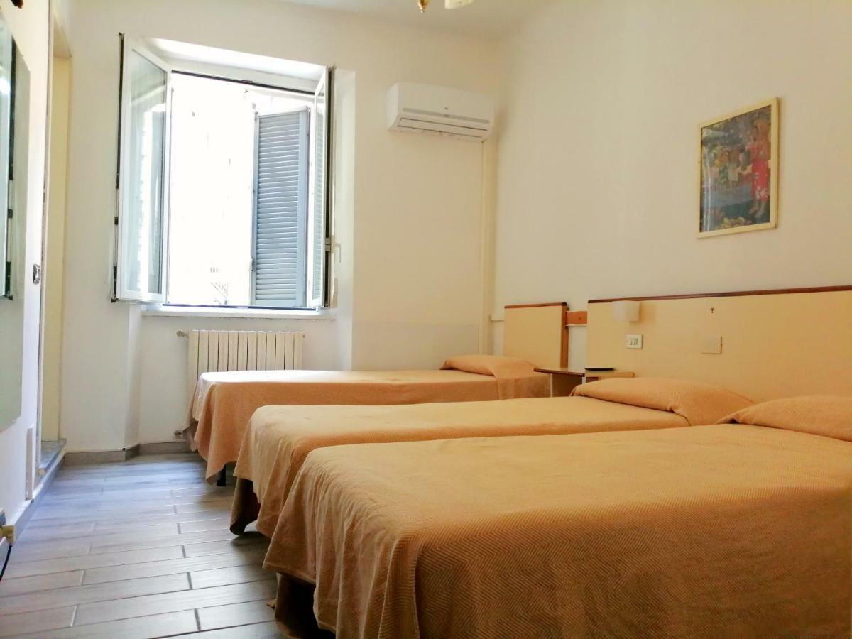 Hotel Boston Milan Luaran gambar